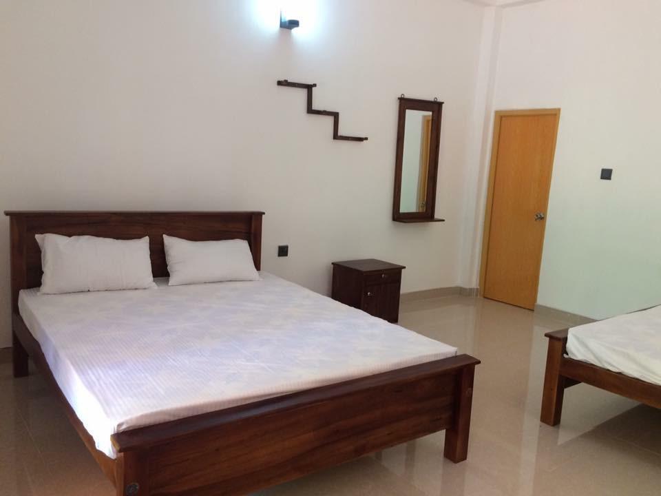 Punkalasa Tourist Lodge Anuradhapura Exterior photo